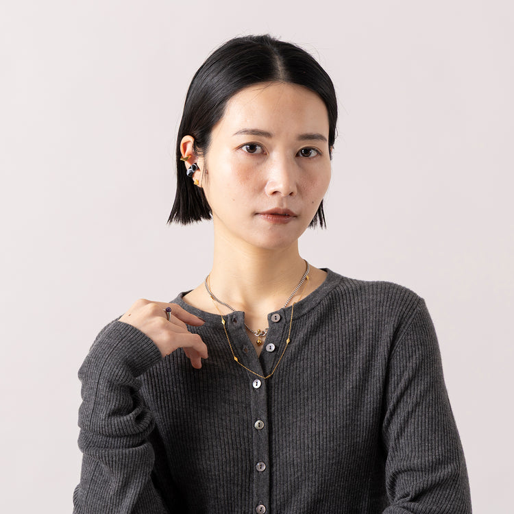 ,NEI/NORのストーン モダンオープンリング|NEI/NORのジオメトリック アクリル×ステンレス イヤカフセット|BaqlessのAmity Polyhedron|NEI/NORのエレガントバイカラーボールチャーム ネックレス|NEI/NORの大人の華奢見せダイヤモチーフネックレス,https://market.e-begin.jp/products/ris_ner1300s_lala|https://market.e-begin.jp/products/ris_ner1299s_lala|https://market.e-begin.jp/products/kim_baq1291s_lala|https://market.e-begin.jp/products/ris_ner1301s_lala|https://market.e-begin.jp/products/ris_ner1302s_lala