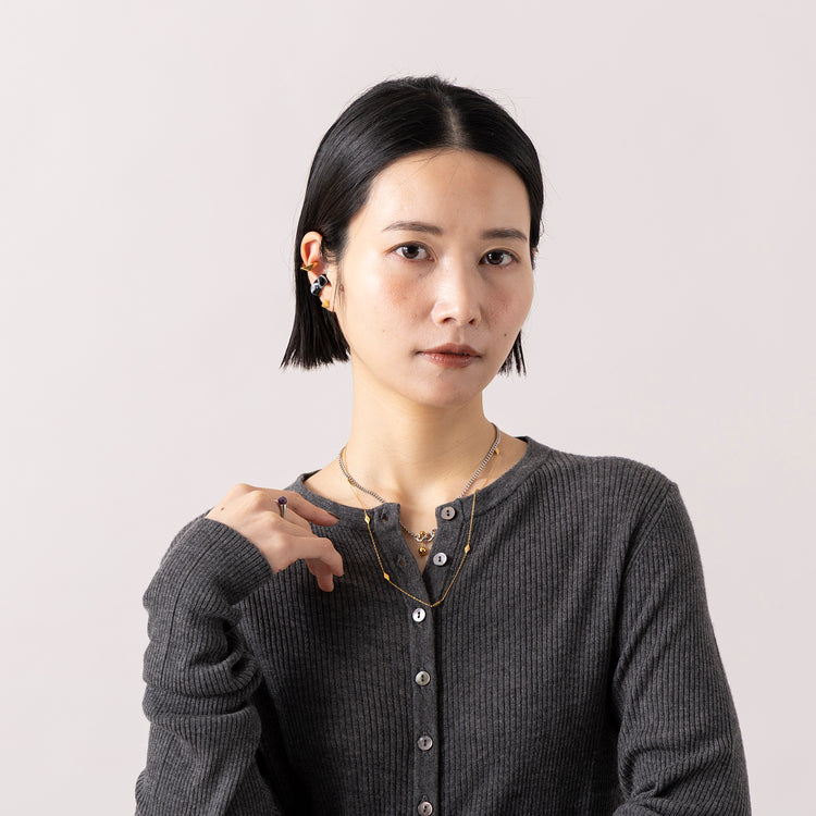 ,NEI/NORのストーン モダンオープンリング|NEI/NORのジオメトリック アクリル×ステンレス イヤカフセット|BaqlessのAmity Polyhedron|NEI/NORのエレガントバイカラーボールチャーム ネックレス|NEI/NORの大人の華奢見せダイヤモチーフネックレス,https://market.e-begin.jp/products/ris_ner1300s_lala|https://market.e-begin.jp/products/ris_ner1299s_lala|https://market.e-begin.jp/products/kim_baq1291s_lala|https://market.e-begin.jp/products/ris_ner1301s_lala|https://market.e-begin.jp/products/ris_ner1302s_lala