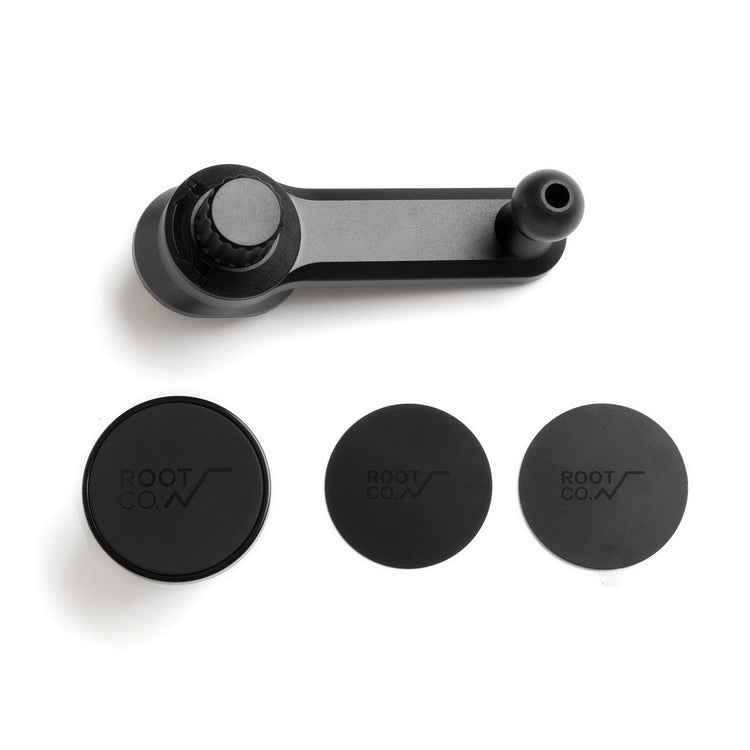 ROOT CO. | ルート　PLAY MAGNET CAR MOUNT.