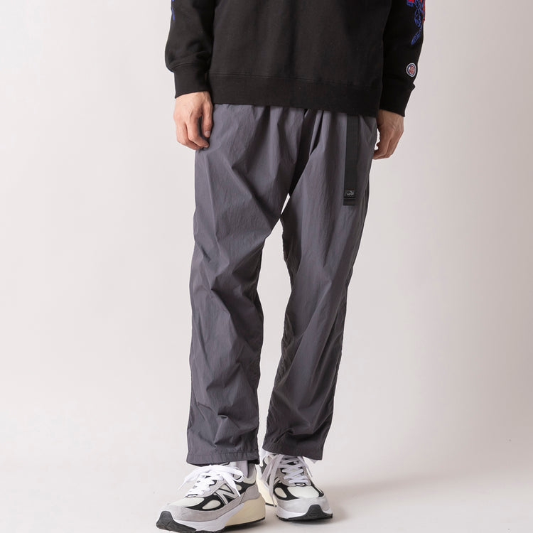 着用サイズL (モデル身長180cm)