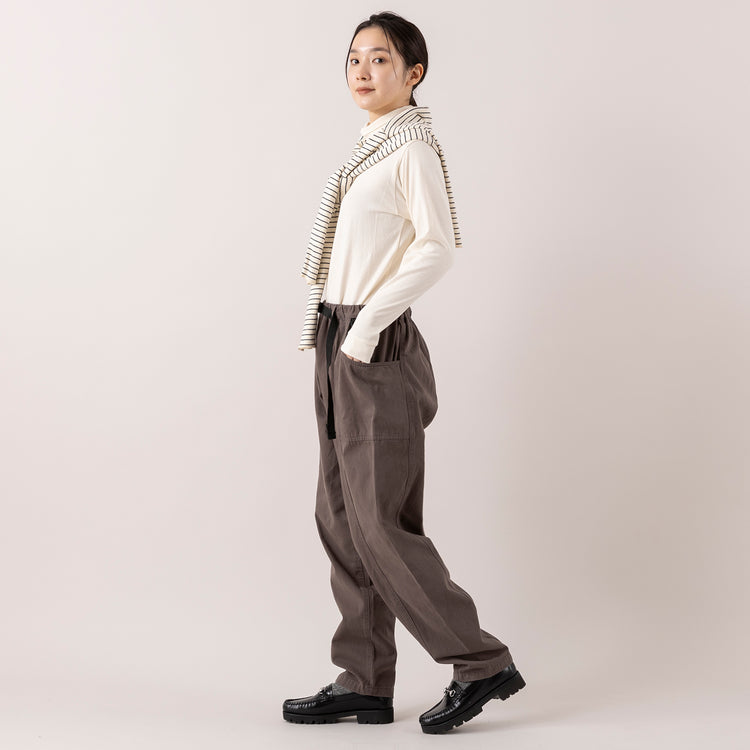 モデル身長163cm,WHITE MAILSのタートルネック|Healthknitのクラシックフライス 長袖ハイネックハーフジップ|ROKXのCARGA PANT,https://market.e-begin.jp/products/hrt_wns0730n_lala|https://market.e-begin.jp/products/she_hea1192s_lala|https://market.e-begin.jp/products/sct_rok1193s_lala