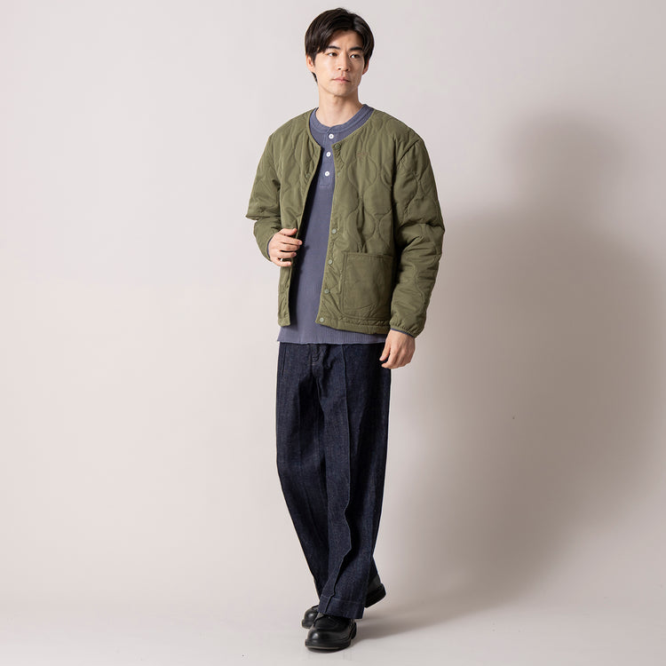 着用サイズL (モデル身長180cm)