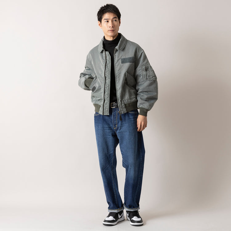 着用サイズXL (モデル身長180cm)