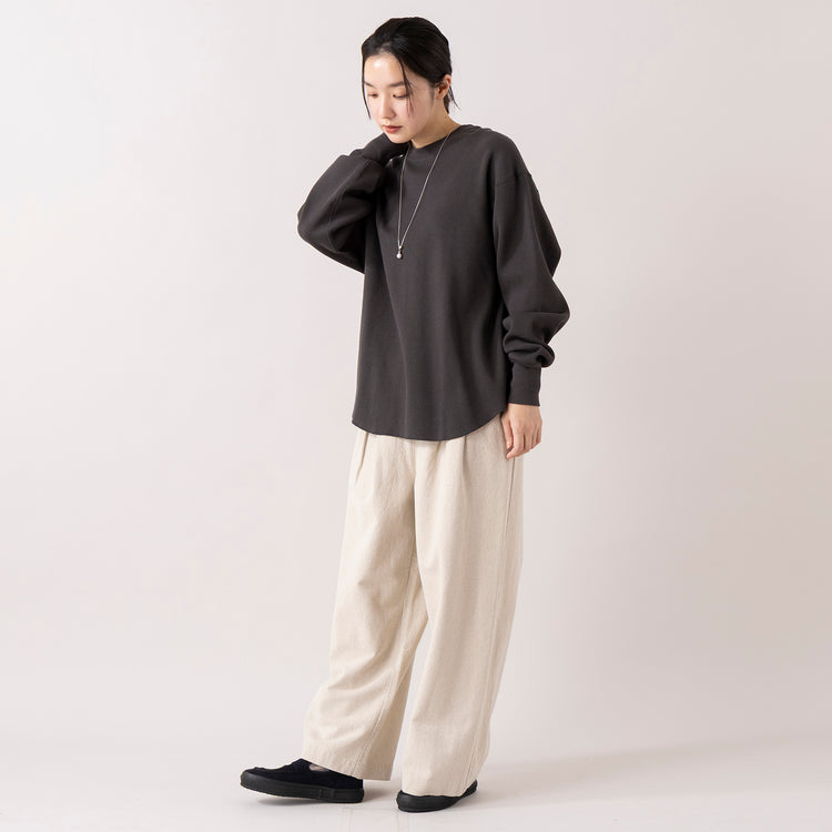 モデル身長 163cm,|HEAVENLYのCotton Linen Canvas Wide Straight Pants|MOONSTARのオールネイビーのコットンスエードLOAFY|314(サンイチヨン)のスライドパールネックレス,https://market.e-begin.jp/products/dlt_hvr0017u_lala|https://market.e-begin.jp/products/mns_mns0147p_lala|https://market.e-begin.jp/products/siy_siy0008u_lala