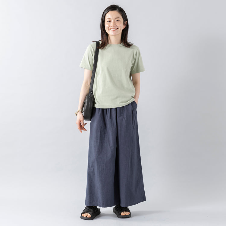 身長160cm,corailのギャザーフレアパンツ|Creedのガーメント サークルショルダー|MALIBU SANDALSのZUMA LX RECYCLED|SunKuのバンダナ,|https://market.e-begin.jp/products/etr_cor0422s_lala|https://market.e-begin.jp/products/ino_cre0401s_lala|https://market.e-begin.jp/products/sed_mls0443s_lala|https://market.e-begin.jp/products/suk_suk0497g_lala