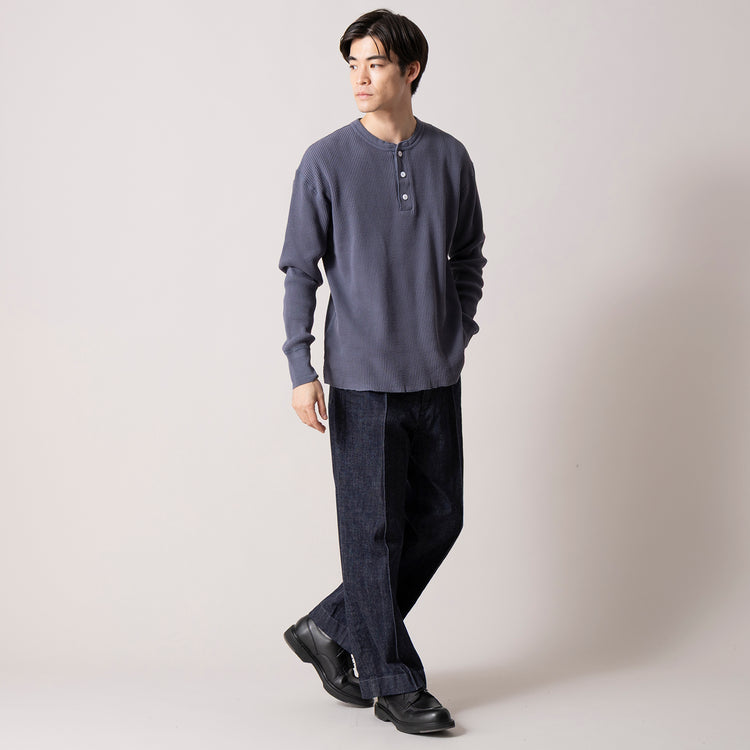 着用サイズL (モデル身長180cm)