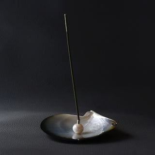 314(サンイチヨン) | サンイチヨン　真珠と貝のお香立て