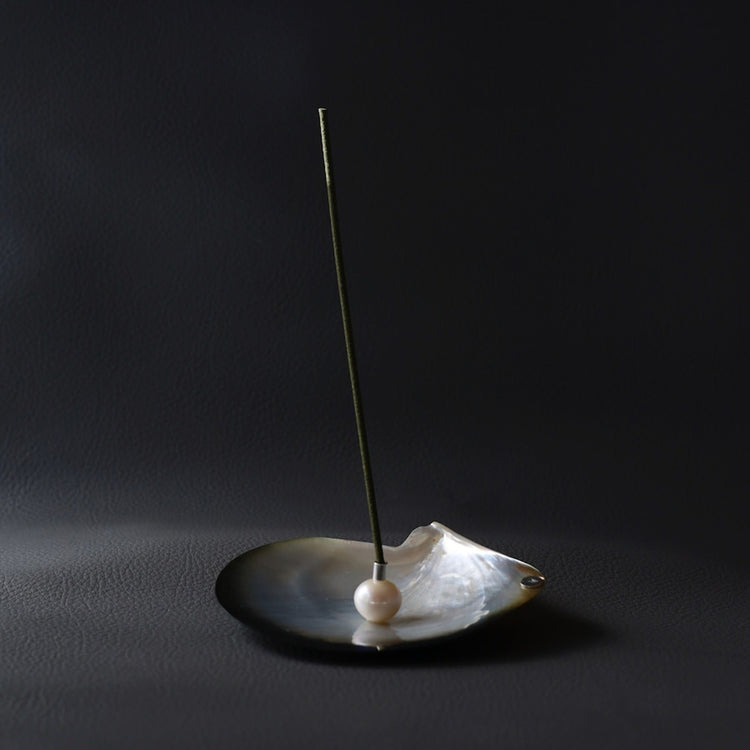 314(サンイチヨン) | サンイチヨン　真珠と貝のお香立て