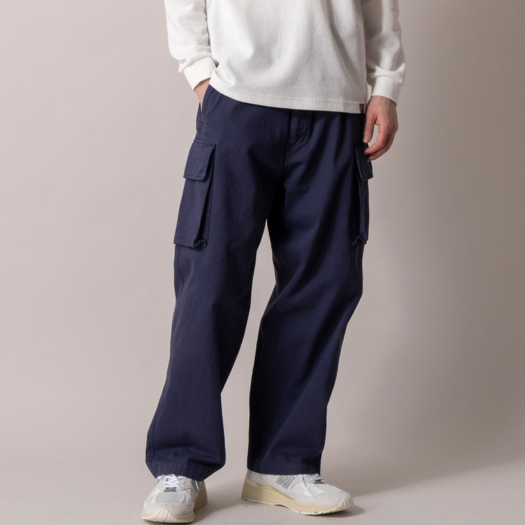 着用サイズ L(身長180cm)