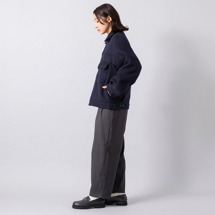 モデル身長163cm,lelillの4wayTCシャツ|HEAVENLYのTR Tuck Narrow Tapered PT|Jalan Sriwijayaのネイビービットローファー VIBRAMソール,https://market.e-begin.jp/products/ana_lel0759o_lala|https://market.e-begin.jp/products/dlt_hvr0687r_lala|https://market.e-begin.jp/products/gmt_srw1032p_lala