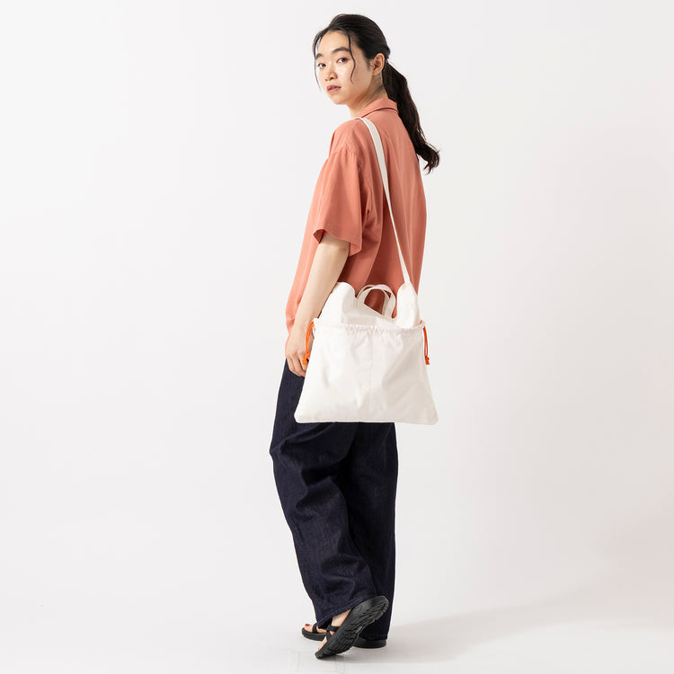 モデル身長163cm,YonetomiのCOTTON SUKASHI KNIT S/T|caquのFS linen wide boy`s|Organic handloomのGURKHA PLATFORM,https://market.e-begin.jp/products/yts_ynt0431u_lala|https://market.e-begin.jp/products/tan_caq0390u_lala|https://market.e-begin.jp/products/snk_tid0499u_lala|https://market.e-begin.jp/products/sed_ogh0417u_lala