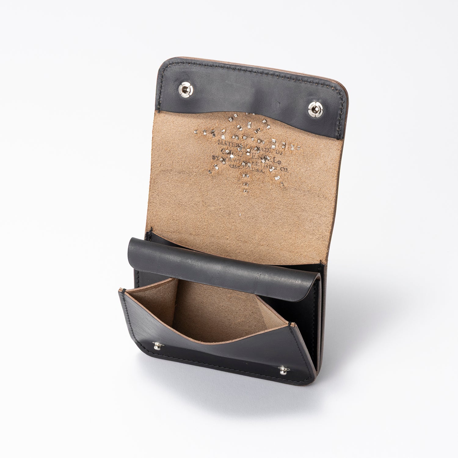 RE.ACT LEATHER WORKS | リアクトレザーワークス STUDS SHORT WALLET