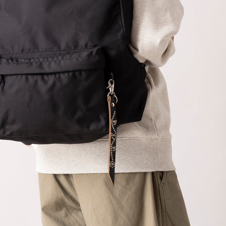 RE.ACT LEATHER WORKS | リアクトレザーワークス　STUDS CORD KEY RING