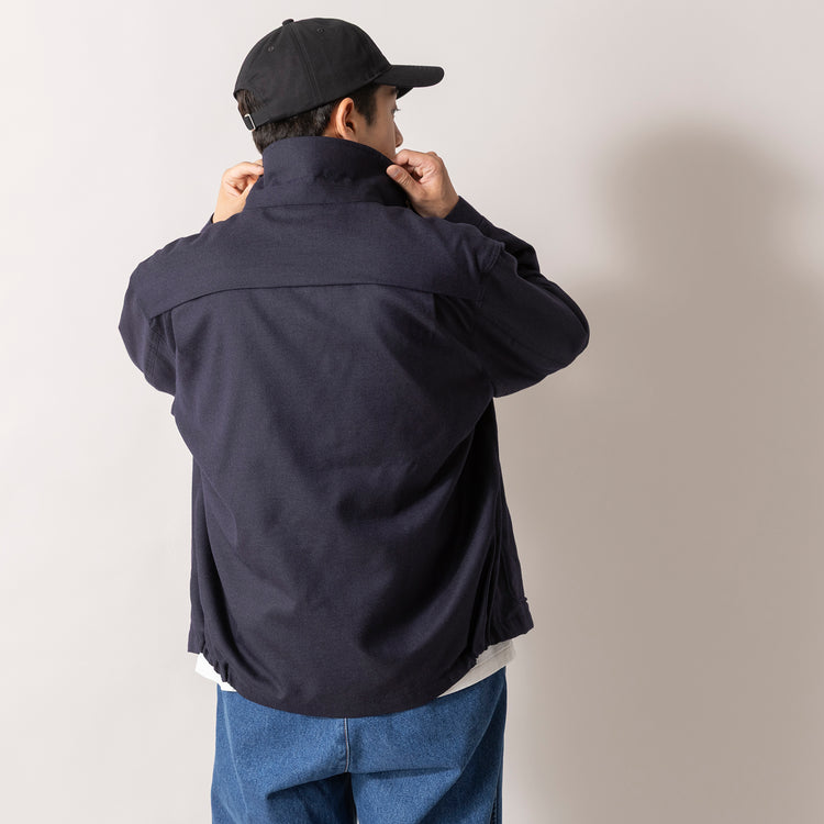 着用サイズL (モデル身長180cm)