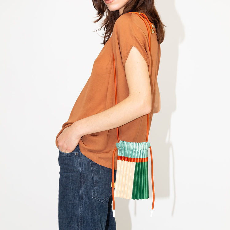 MULTITUDES | マルチチューズ　PLEATED MINI BAG