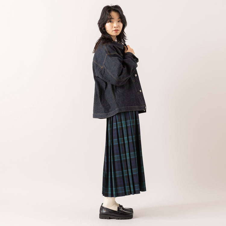 モデル身長165cm,80/40 BY SKEVEの40inch SELVEDGE DENIM JK（INDIGO）|ARMY TWILL SANFORIZEDのBackJersey LS Tee Powder|Glen Fyneのチェックプリーツラップスカート|meri ja kuuのリブ先丸シルクコットンソックス,https://market.e-begin.jp/products/sta_ske0980s_lala|https://market.e-begin.jp/products/mul_amt1062s_lala|https://market.e-begin.jp/products/imx_glf0082r_lala|https://market.e-begin.jp/products/hpn_mjk1012s_lala
