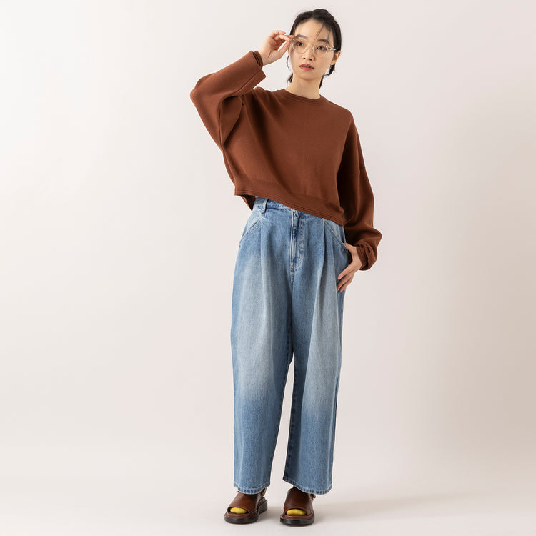 モデル身長165cm,LE MELANGEの14G綿混ドルマンニット|VENT BLANC+の12ozデニム ワイドパンツ|DiuのMeleze|meri ja kuuのリブ先丸シルクコットンソックス,https://market.e-begin.jp/products/inf_lem1055s_lala|https://market.e-begin.jp/products/stl_ven1056s_lala|https://market.e-begin.jp/products/cil_diu0799s_lala|https://market.e-begin.jp/products/hpn_mjk1012s_lala