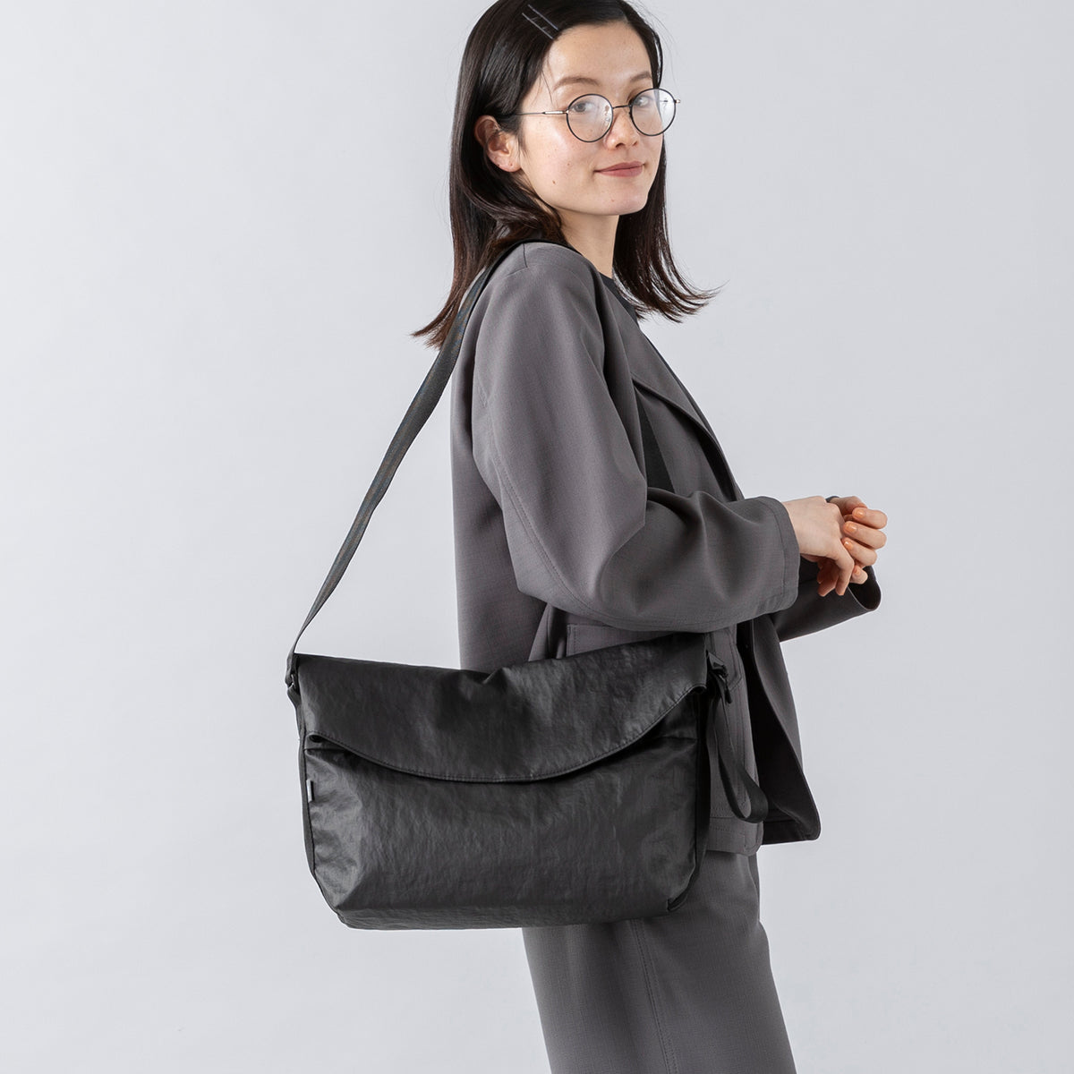 NESK | ネスク 口折れショルダーバッグ