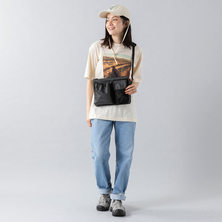 BLACK FACE着用