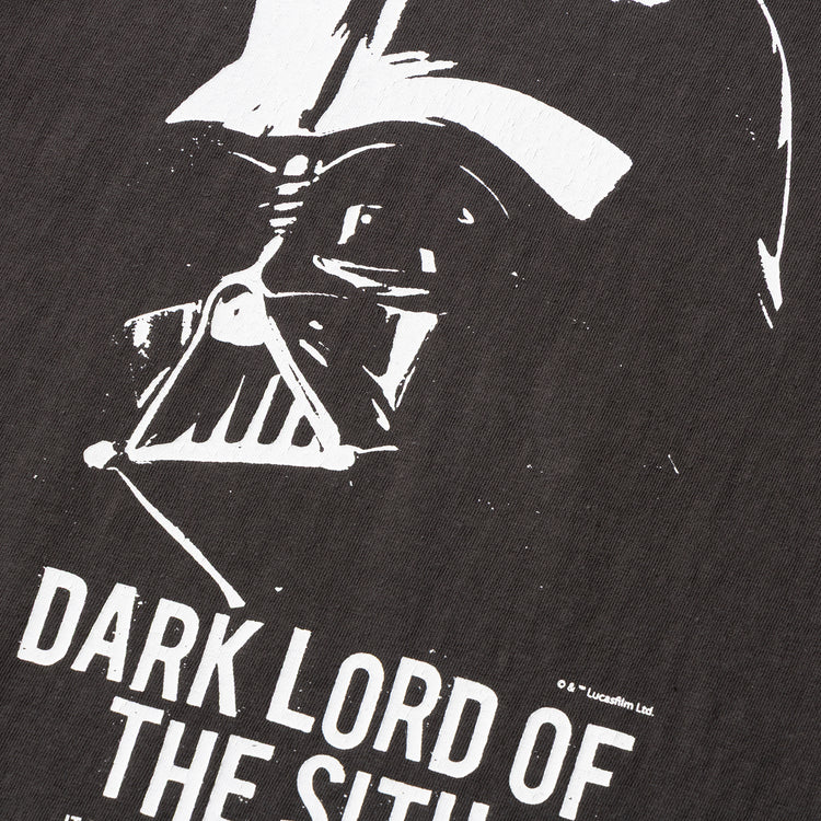 BARNS OUTFITTERS | バーンズ アウトフィッターズ　TSURI-AMI STARWARS T（Darth Vader）