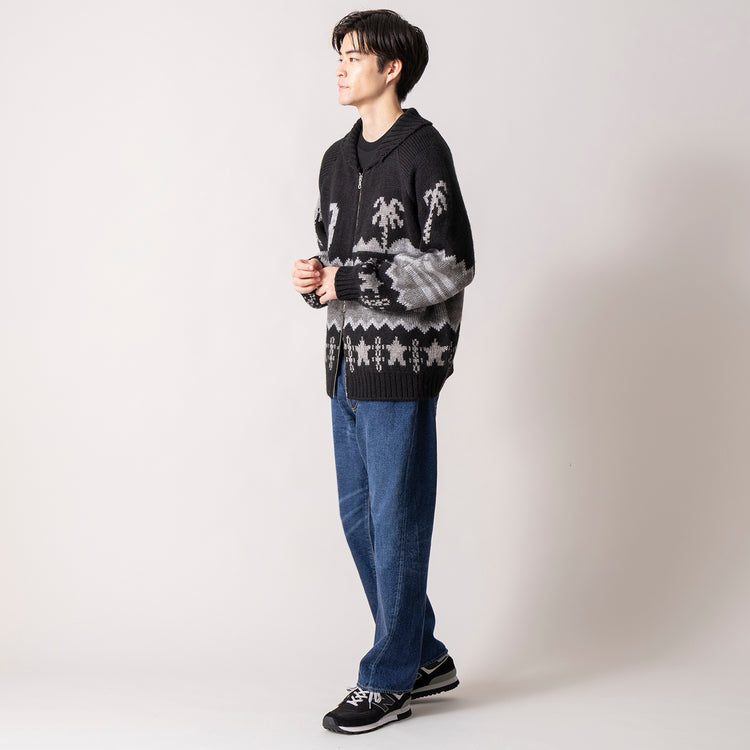 モデル身長180cm (Lサイズ着用)