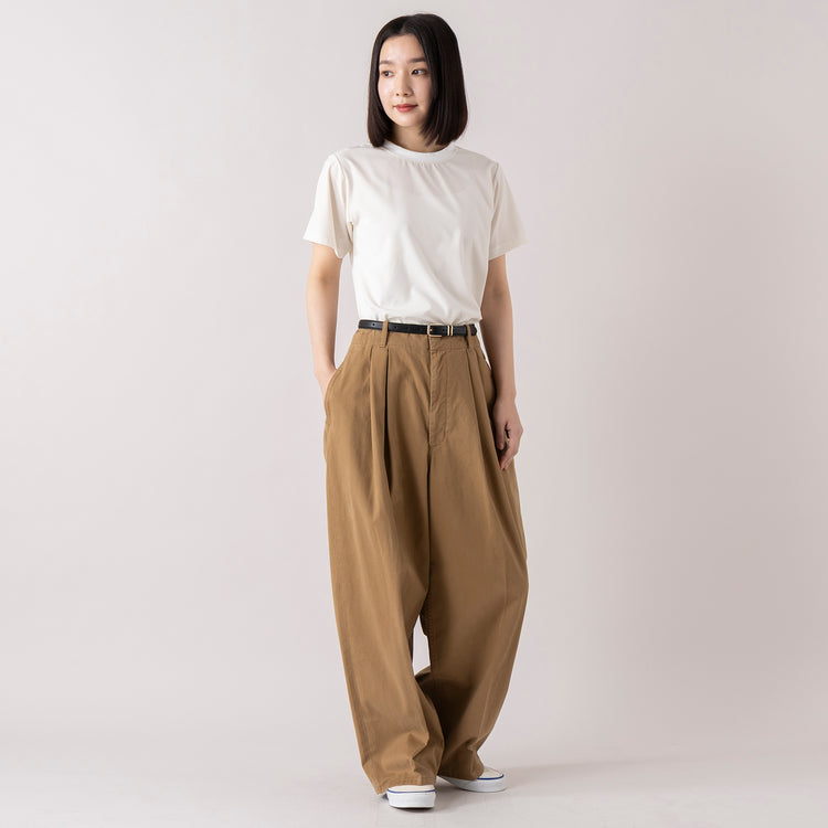 モデル身長 163cm,Le minorのM52 CHINO,https://market.e-begin.jp/products/gsr_lmn0024u_lala