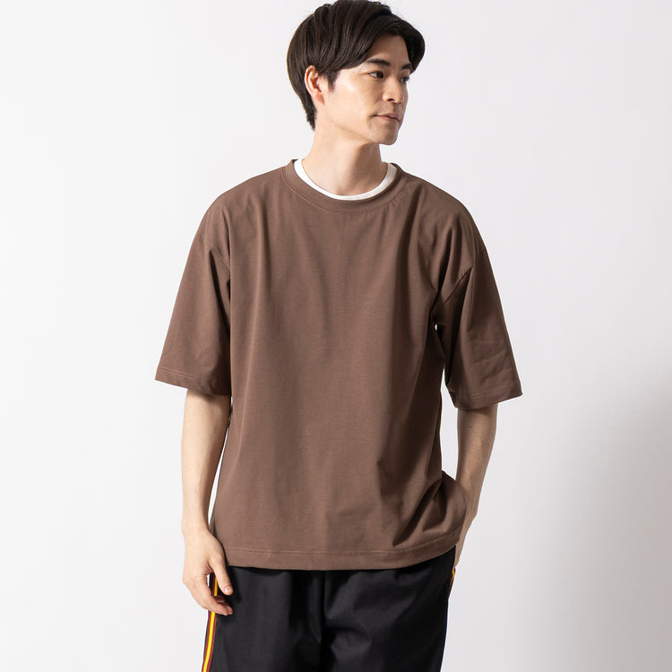 着用サイズ L(モデル身長181cm)