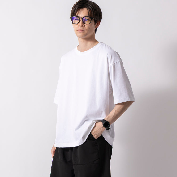 着用サイズ L(モデル身長181cm)