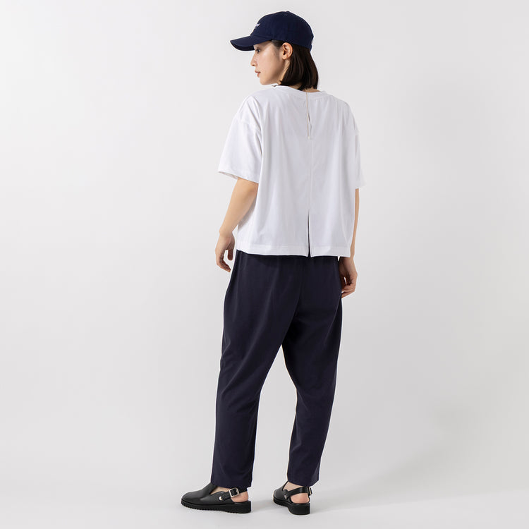 モデル身長163cm(ロング丈着用),TUTIE.の接触冷感天竺テーパードパンツ|SPACE SOUVENIRのWE ARE ALIENS CAP|rapiécageの後ろ姿もきれいなスライドチェーンコインネックレス,https://market.e-begin.jp/products/equ_tte0489u_lala|https://market.e-begin.jp/products/rid_ssv0479u_lala|https://market.e-begin.jp/products/rdx_rpc1183n_lala