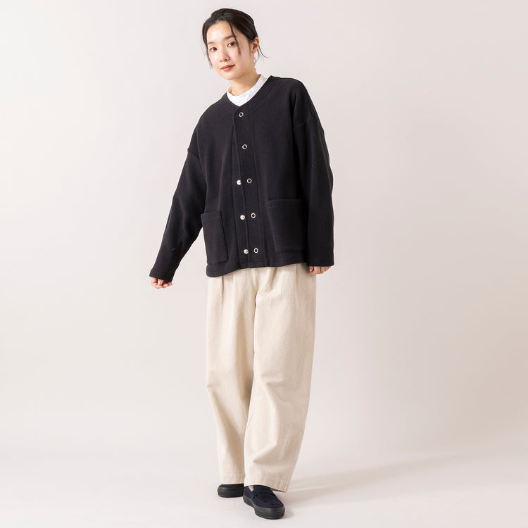 モデル身長 163cm,MANUAL ALPHABETのSUPIMA OX BAND COLOR SHIRT|HEAVENLYのCotton Linen Canvas Wide Straight Pants|MOONSTARのオールネイビーのコットンスエードLOAFY,https://market.e-begin.jp/products/mks_man0220j_lala|https://market.e-begin.jp/products/dlt_hvr0017u_lala|https://market.e-begin.jp/products/mns_mns0147p_lala