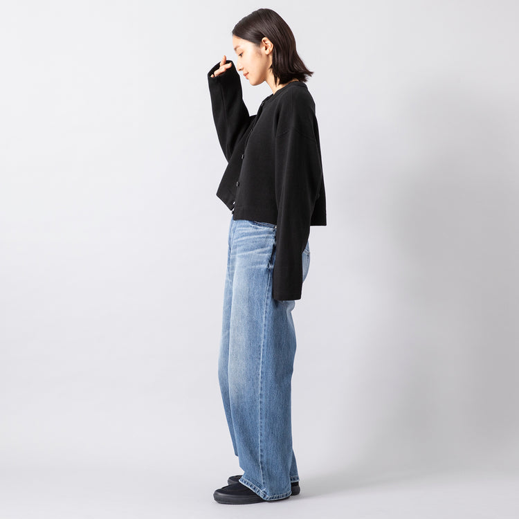 モデル身長163cm,Healthknitのベーシックワッフル 裾ラウンド クルーネック長袖|VENT BLANC+の12oz デニム コクーン パンツ|MOONSTARのLOAFY,https://market.e-begin.jp/products/she_hea0658r_lala|https://market.e-begin.jp/products/stl_ven0683r_lala|https://market.e-begin.jp/products/mns_mns0147p_lala