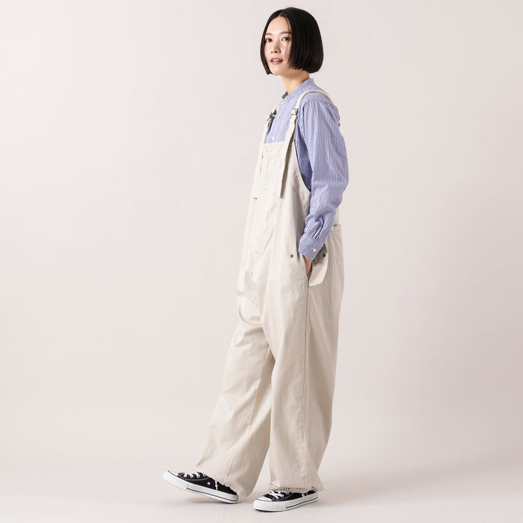 モデル身長165cm,MANUAL ALPHABETのBROAD BAND COLOR SHIRT|RNA-Nのワイドストレートミリタリーオーバーオール,https://market.e-begin.jp/products/mks_man0870j_lala|https://market.e-begin.jp/products/tky_rnn1267s_lala