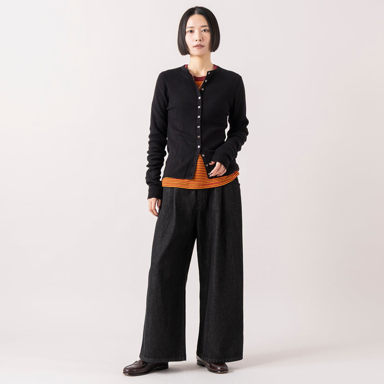 モデル身長165cm,RNA-Nのカシミヤウールブレンドリブニットカーディガン|Healthknitのマルチボーダーワッフル クルーネック長袖|VENT BLANC+の12ozデニム ワイドパンツ|BUTTON WORKSのマーキュリーコインネックレスStar,https://market.e-begin.jp/products/tky_rnn1269s_lala|https://market.e-begin.jp/products/she_hea1284s_lala|https://market.e-begin.jp/products/stl_ven1056s_lala|https://market.e-begin.jp/products/tka_but1282s_lala