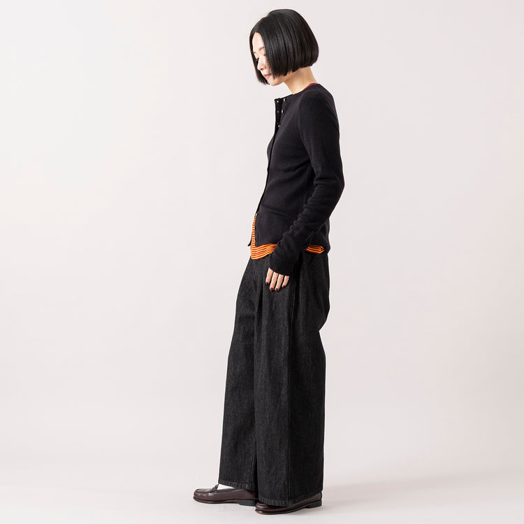 モデル身長165cm,RNA-Nのカシミヤウールブレンドリブニットカーディガン|Healthknitのマルチボーダーワッフル クルーネック長袖|VENT BLANC+の12ozデニム ワイドパンツ|BUTTON WORKSのマーキュリーコインネックレスStar,https://market.e-begin.jp/products/tky_rnn1269s_lala|https://market.e-begin.jp/products/she_hea1284s_lala|https://market.e-begin.jp/products/stl_ven1056s_lala|https://market.e-begin.jp/products/tka_but1282s_lala