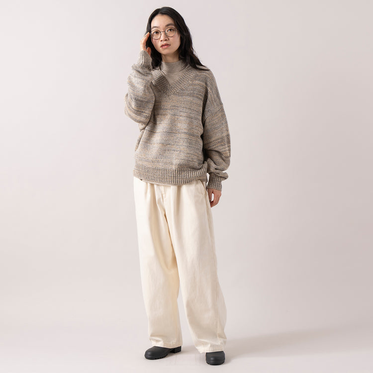 モデル身長165cm,RNA-NのミックスカラーVプルオーバー|RNA-Nのアームウォーマー付きシルキーニットプルオーバー|YARMO THE UNIFORMのRAIN BOOT,https://market.e-begin.jp/products/tky_rnn1430s_lala|https://market.e-begin.jp/products/tky_rnn1429s_lala|https://market.e-begin.jp/products/gra_ytu1443s_lala