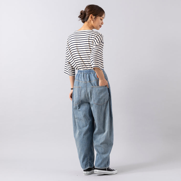 モデル身長165cm,MANONのBOAT NECK BORDER TEE|DiuのAlerce|MATOWのTsuki 朧月 -おぼろづき- / スクエア シルバー レザー ノワール,https://market.e-begin.jp/products/mks_mnn0855s_lala|https://market.e-begin.jp/products/cil_diu0801s_lala|https://market.e-begin.jp/products/bey_mtw0358s_lala
