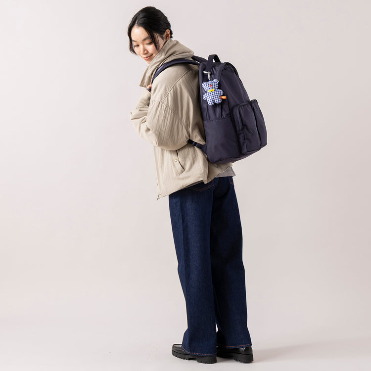 モデル身長165cm,corailのレーヨンナイロン中綿袖リブフード風ブルゾン|RNA-Nのアームウォーマー付きシルキーニットプルオーバー|NEEDBY heritageのLUNA,https://market.e-begin.jp/products/etr_cor1412s_lala|https://market.e-begin.jp/products/tky_rnn1429s_lala|https://market.e-begin.jp/products/gsr_ndh0873s_lala