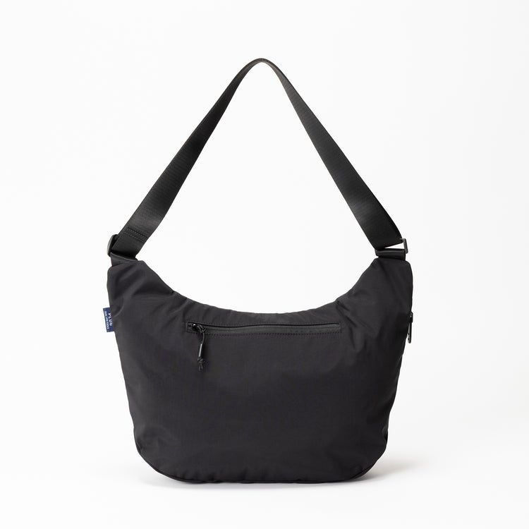 PLUG | プラグ　mojojojo × PLUG × BOYNA ラウンドショルダー(M)