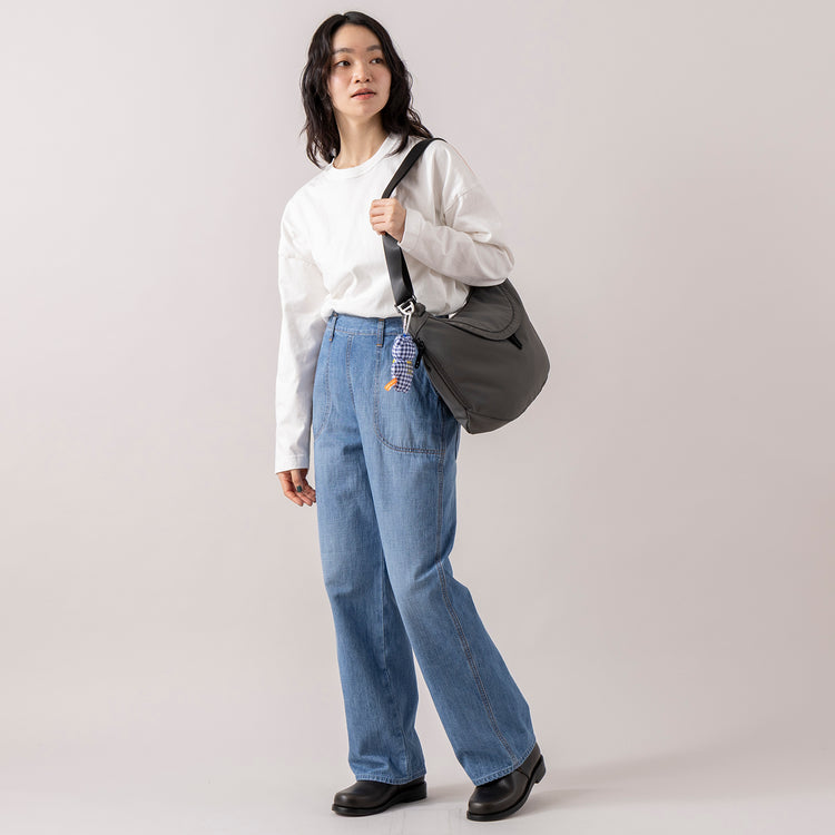 モデル身長165cm,FIL DE FERのUSA COTTON製品染 クルーネックTEE|caquのranch pants ver.2|DiuのViola,https://market.e-begin.jp/products/rdx_fdf1309s_lala|https://market.e-begin.jp/products/tan_caq1410s_lala|https://market.e-begin.jp/products/cil_diu1296s_lala