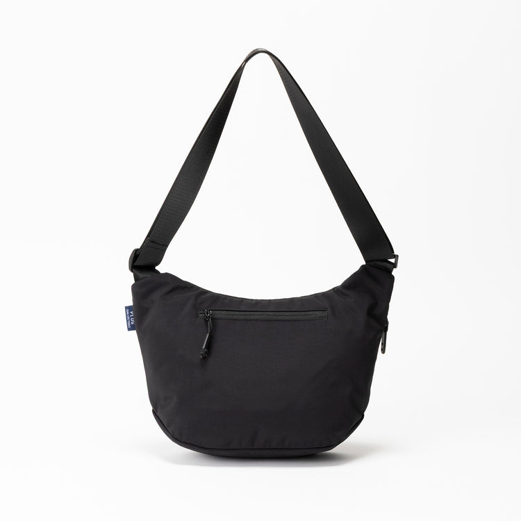 PLUG | プラグ　mojojojo × PLUG × BOYNA ラウンドショルダー(S)