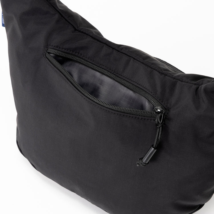 PLUG | プラグ　mojojojo × PLUG × BOYNA ラウンドショルダー(S)