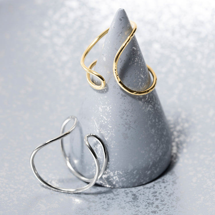 SALON | サロン　Thin wired twisted ring