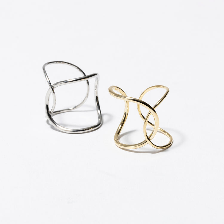 SALON | サロン　Thin wired cross ring