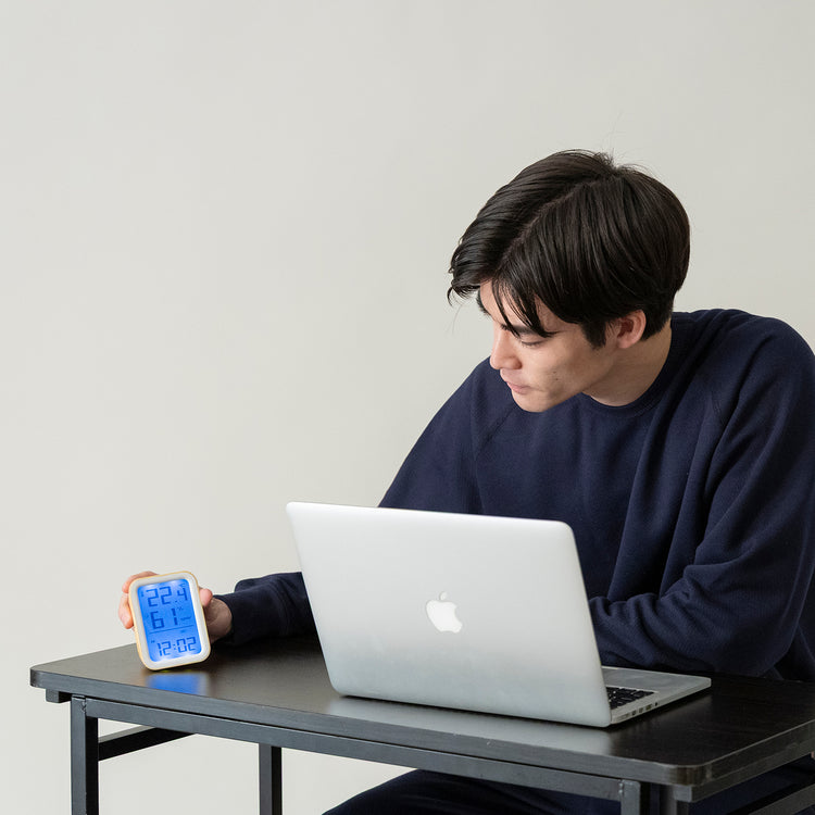 SLOWER | スロウワー　LCD HYGROTHERMOGRAPH CLOCK Paz