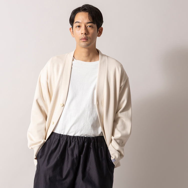 着用サイズL (モデル身長180cm)