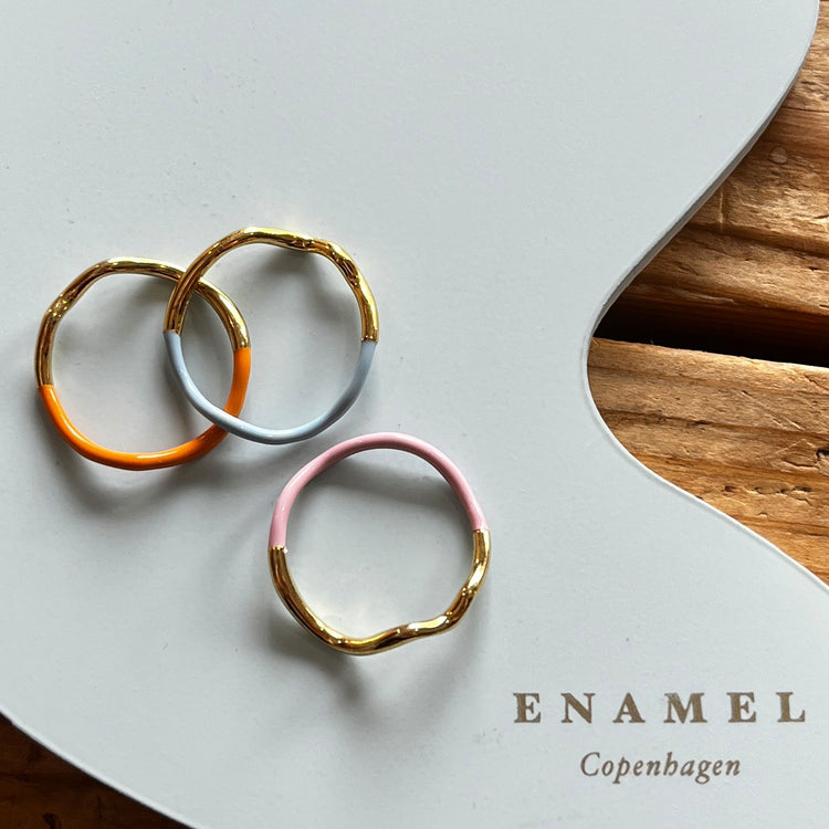 ENAMEL Copenhagen | エナメルコペンハーゲン　Ring Sway