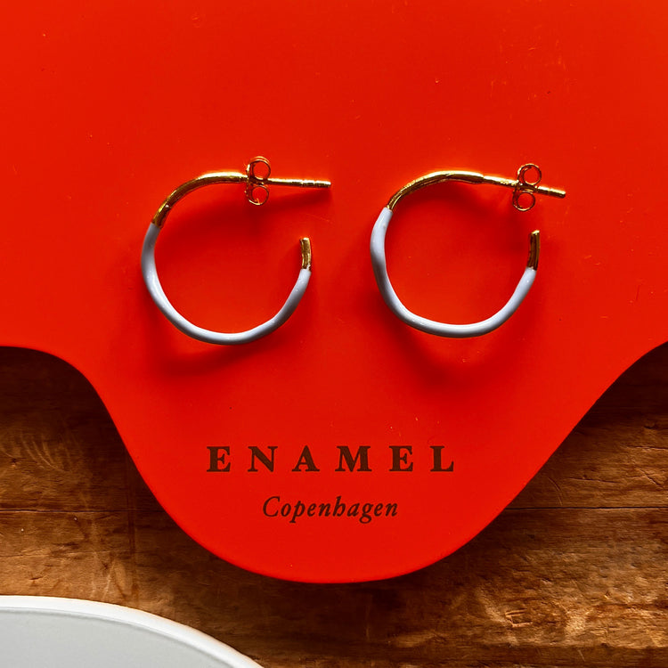 ENAMEL Copenhagen | エナメルコペンハーゲン　Earring Sway