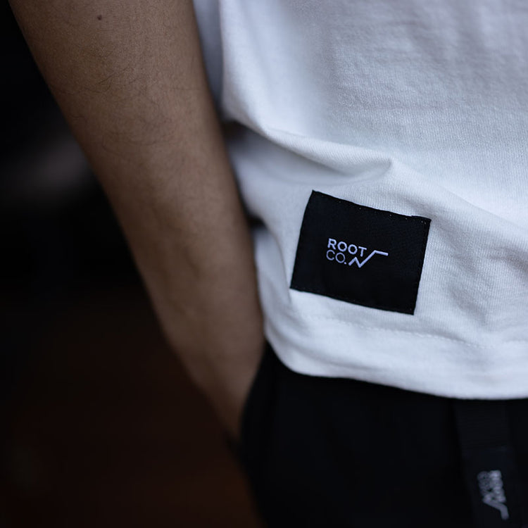 ROOT CO. | ルート　PLAY UTILITY BACK POCKET Logo T-Shirts