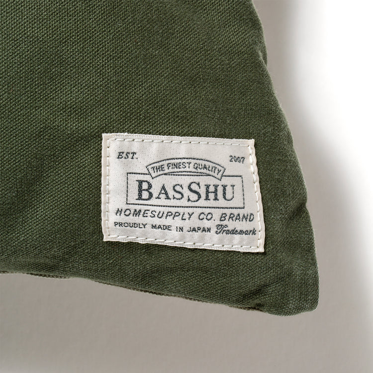 BasShu | バッシュ　Long Feather Cushion
