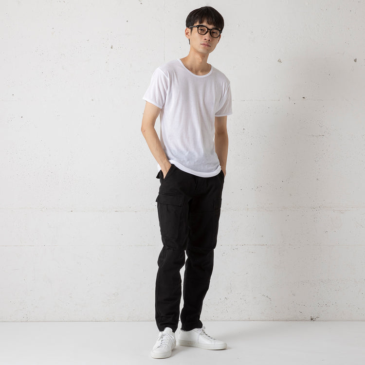 着用サイズ L(身長180cm / 60kg)